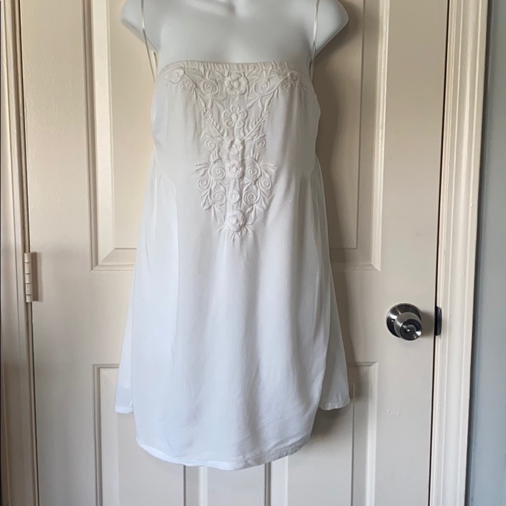 Billabong Off White Embroidered Dress